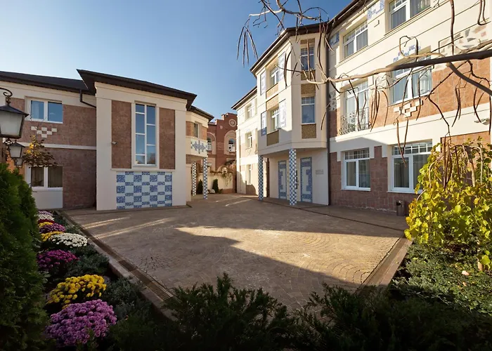 De Gaulle Boutique Hotel